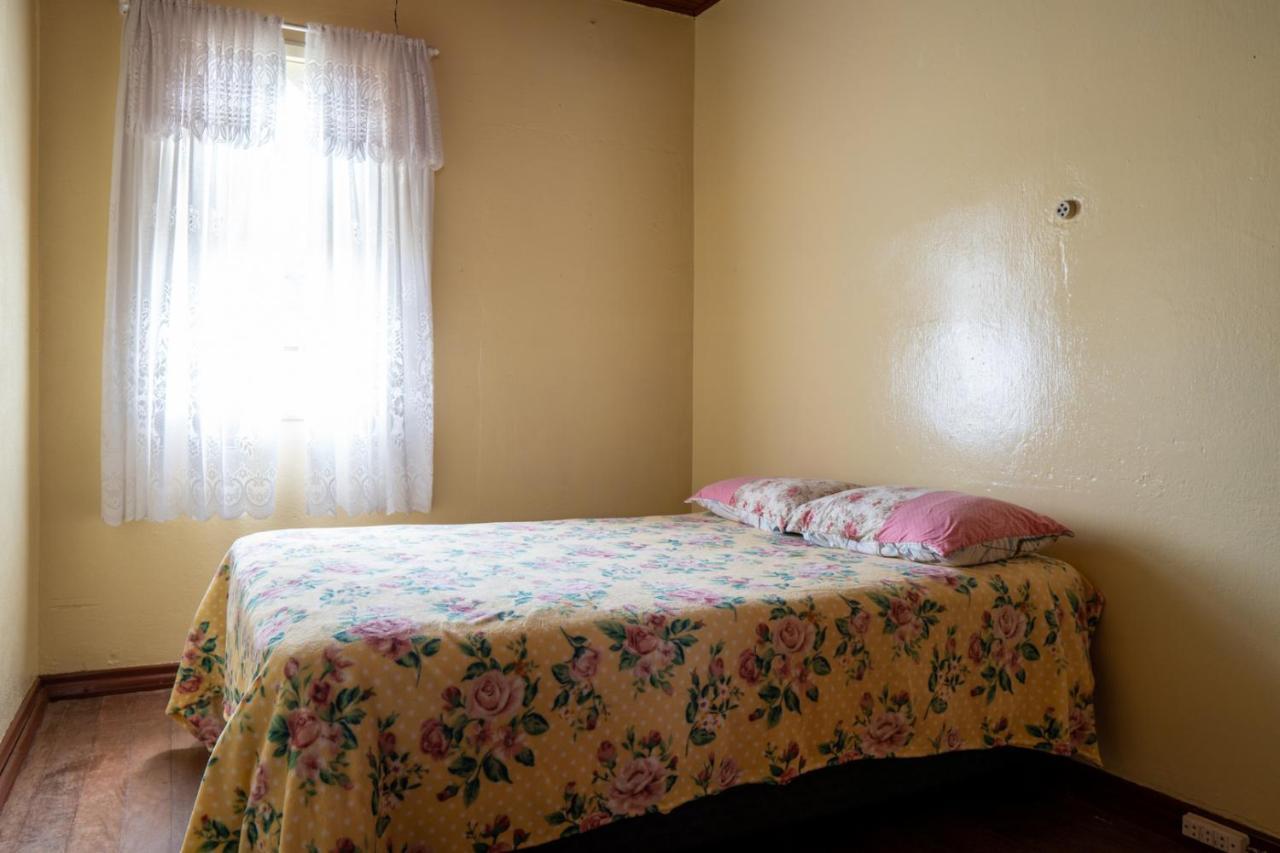 Hostel Raiz Da Serra Urubici Exterior photo
